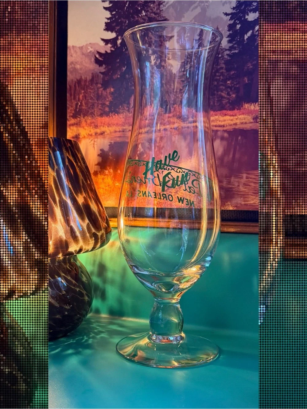 🎷🐊 Vintage (1970s) Hurricane Cocktail Souvenir Glass; Pat O’Brien’s 🐊🎷